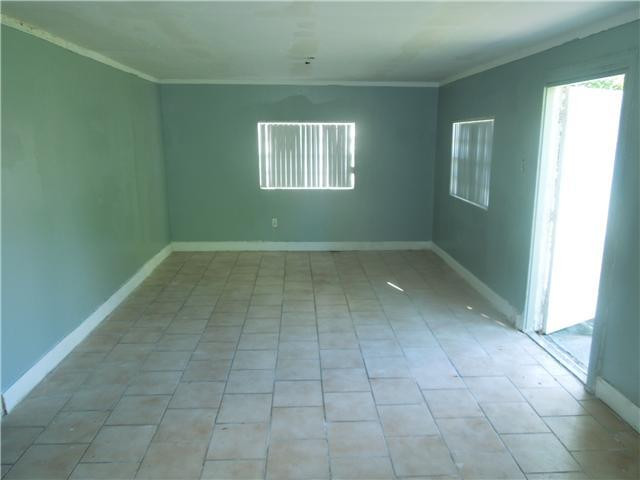 120 Ronald Road Hollywood, FL 33023 - Photo 7 of 8 Other