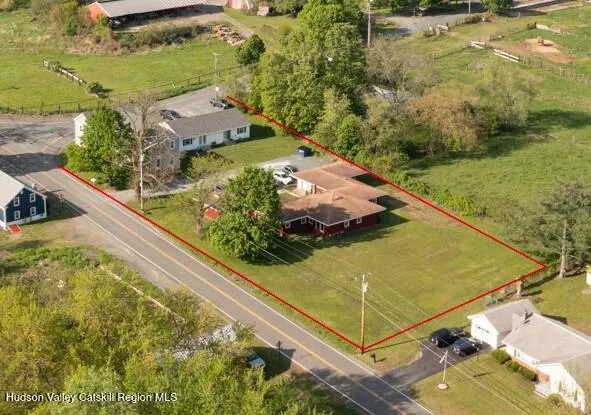 $1,299,000 | 1300 South Schodack Road, Castleton-on-Hudson, NY 12033