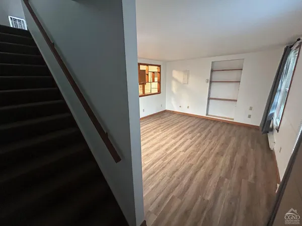 $1,299,000 | 1300 South Schodack Road, Castleton-on-Hudson, NY 12033