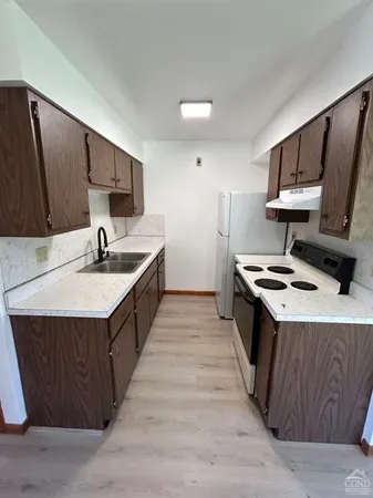 $1,299,000 | 1300 South Schodack Road, Castleton-on-Hudson, NY 12033