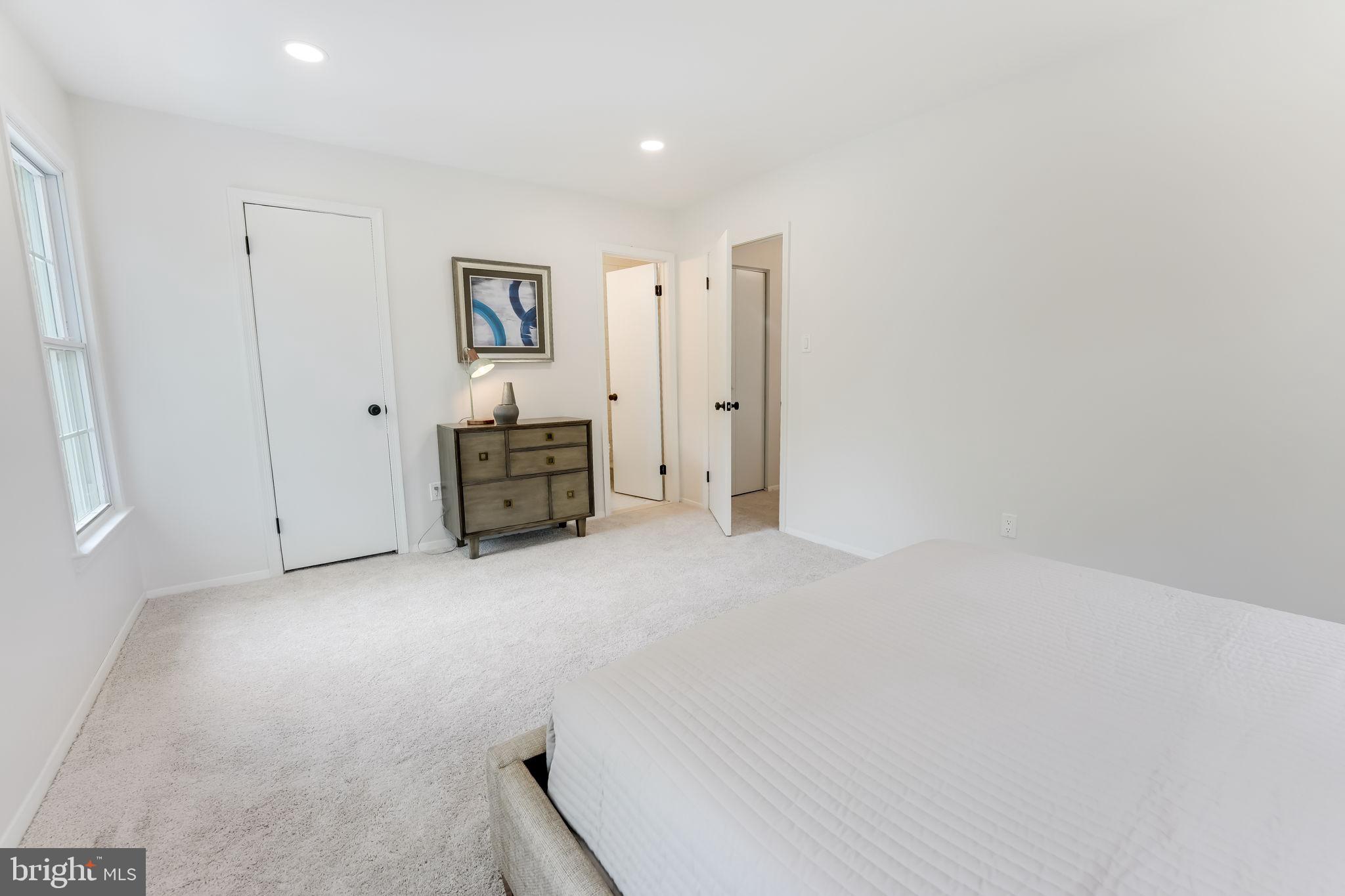 11840 Dunlop Court Reston, VA 20191 - Photo 19 of 43 Gallery Image 19