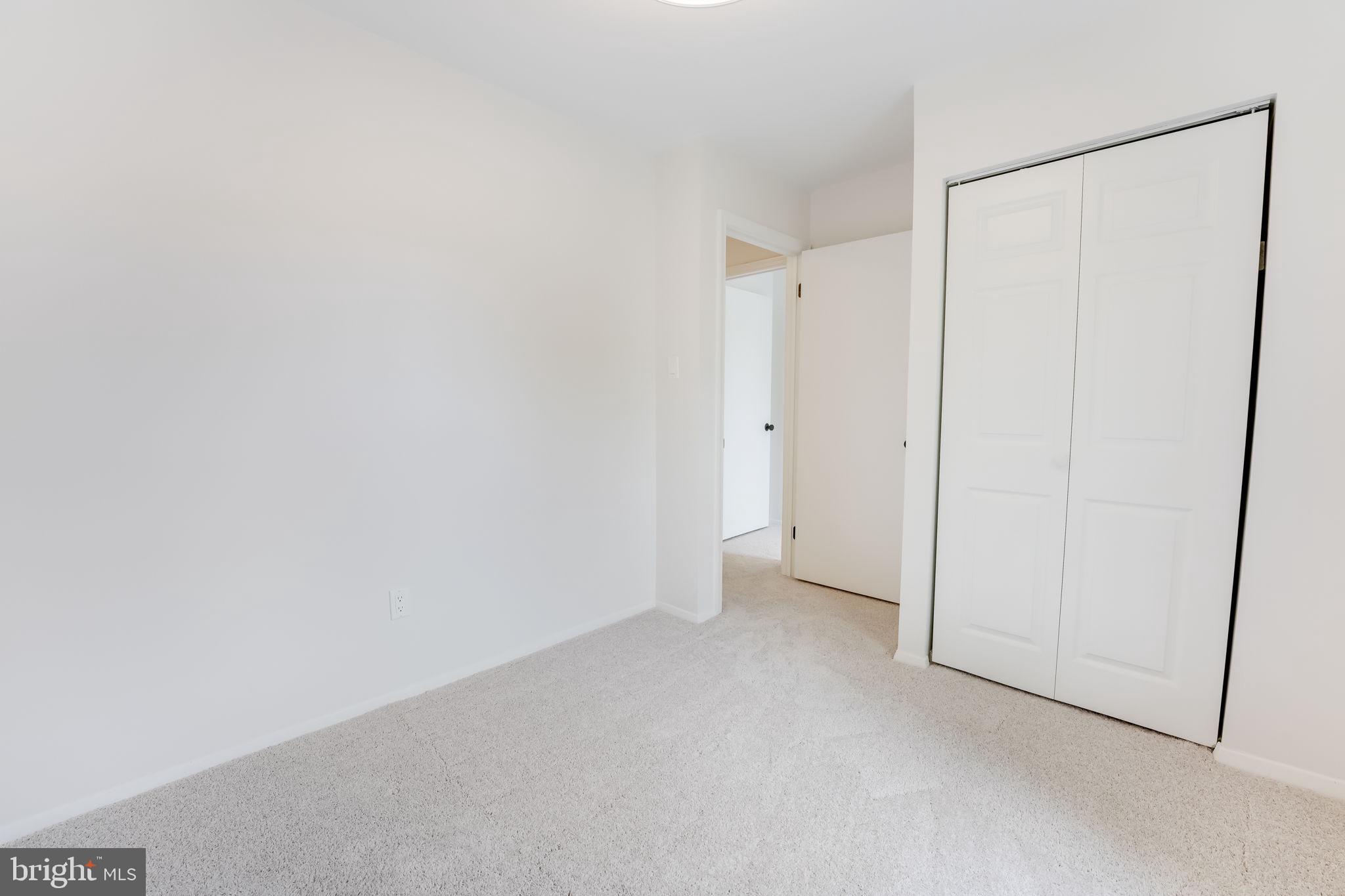 11840 Dunlop Court Reston, VA 20191 - Photo 24 of 43 Gallery Image 24
