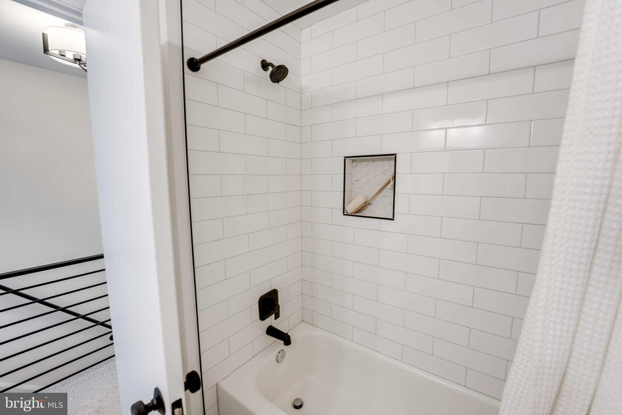 11840 Dunlop Court Reston, VA 20191 - Photo 30 of 43 Gallery Image 30