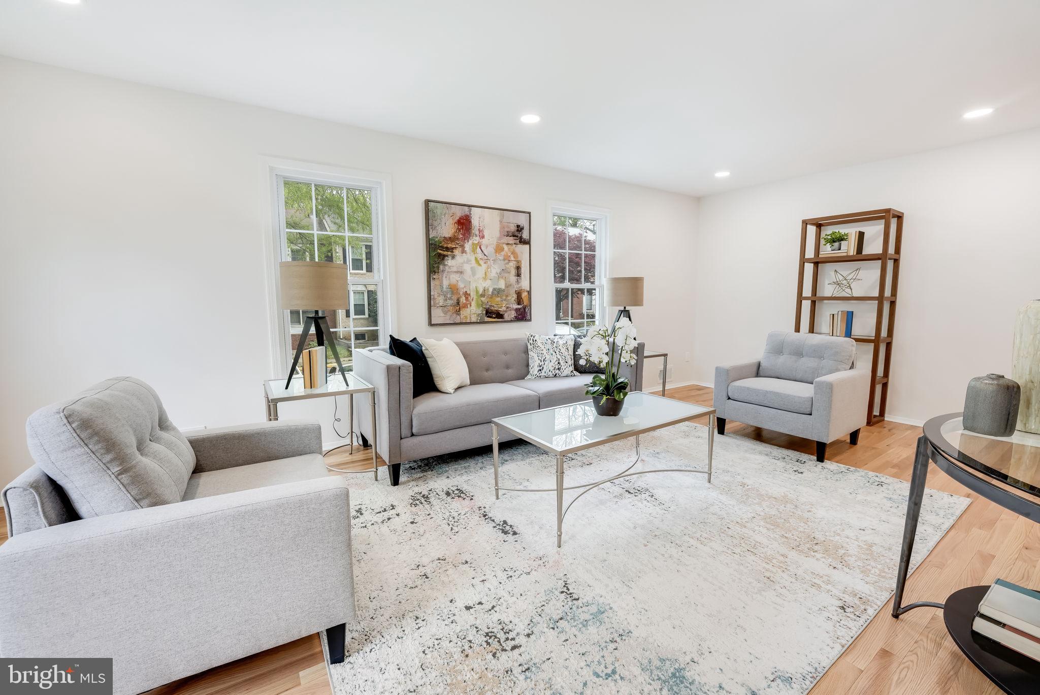11840 Dunlop Court Reston, VA 20191 - Photo 10 of 43 Gallery Image 10