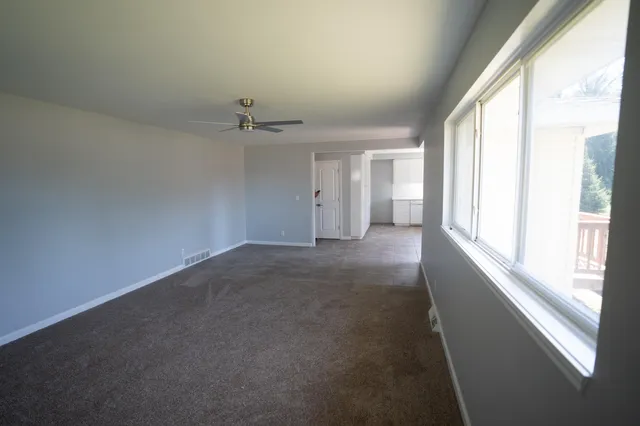 $189,900 | 3066 West Huron Street, Waterford, MI 48328