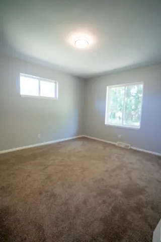 $189,900 | 3066 West Huron Street, Waterford, MI 48328