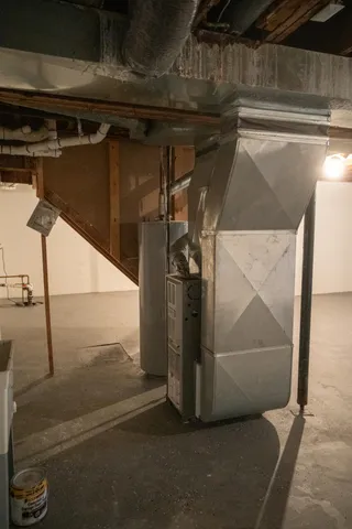 $189,900 | 3066 West Huron Street, Waterford, MI 48328