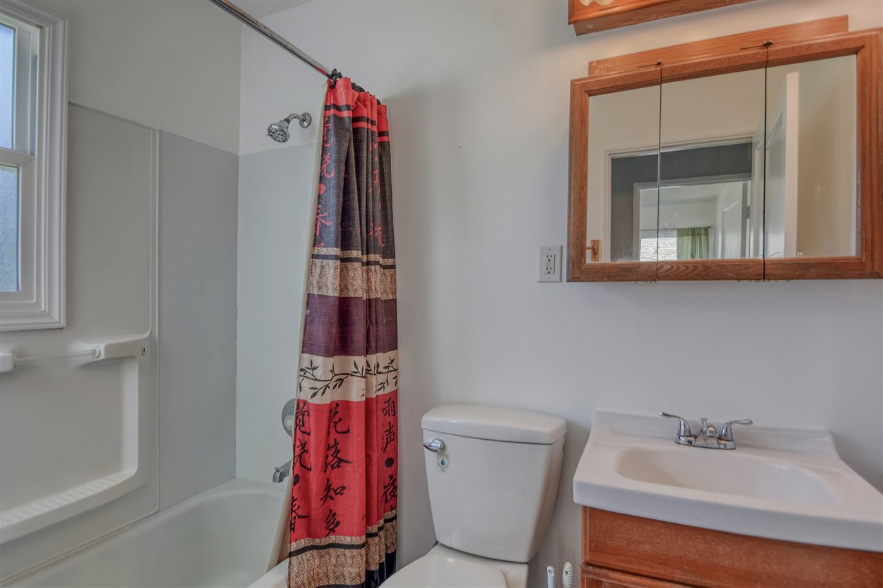 325 East Graves Road Spokane, WA 99218 - Photo 13 of 25 Gallery Image 13