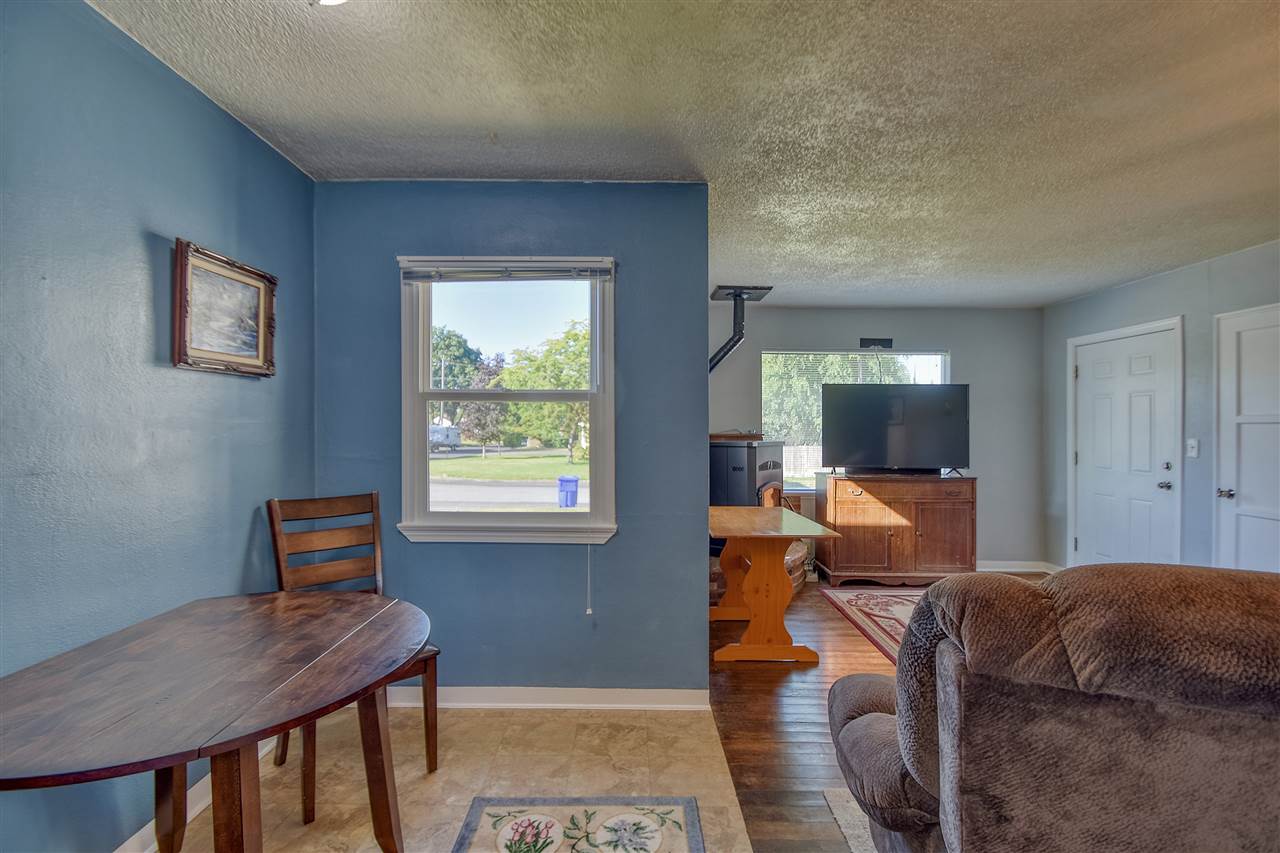 325 East Graves Road Spokane, WA 99218 - Photo 6 of 25 Gallery Image 6