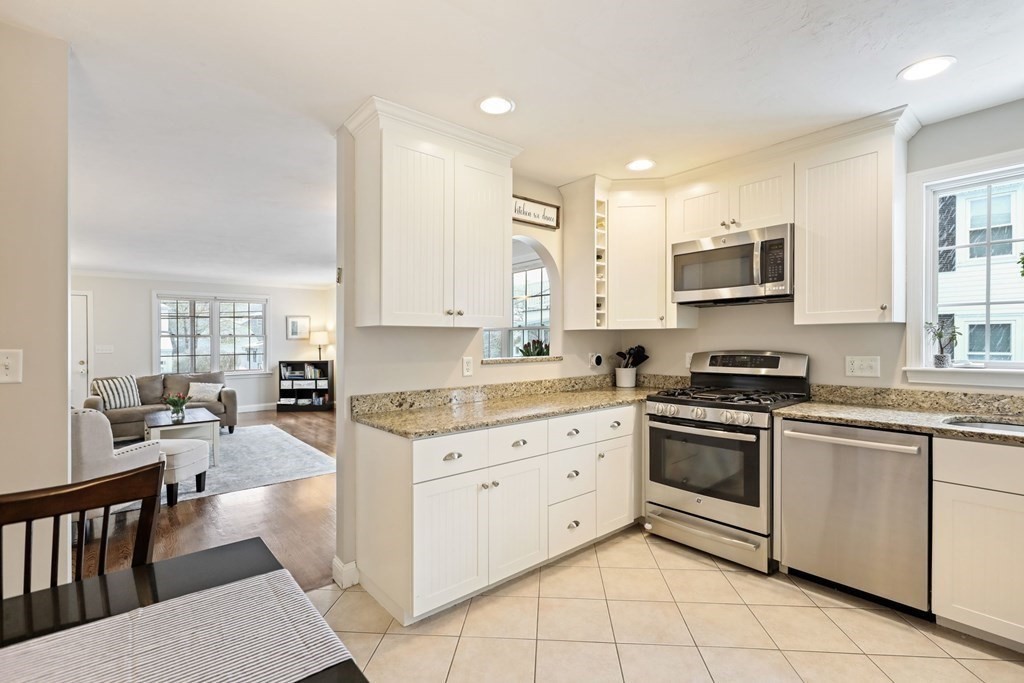 110 Maple Street, Unit 110 Needham, MA 02492 - Photo 15 of 23 Gallery Image 15