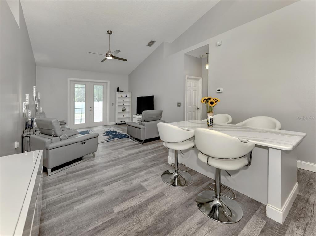 6505 Meandering Way Lakewood Ranch, FL 34202 - Photo 7 of 50 Gallery Image 7