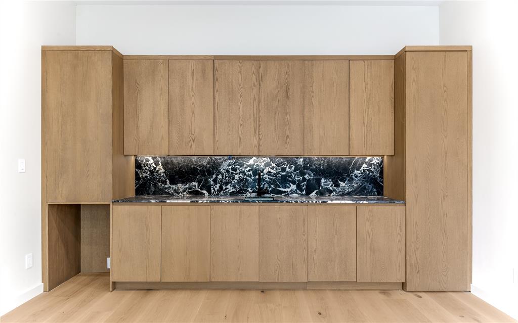 6145 Llano Avenue Dallas, TX 75214 - Photo 35 of 40