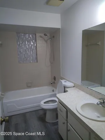 $1,975 | 765 John Carroll Lane, Melbourne, FL 32904