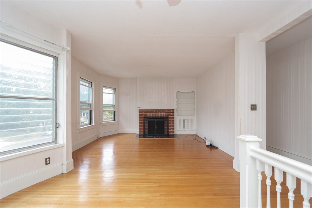 61 Washington Road, Unit 2 Springfield, MA 01108 - Photo 11 of 40