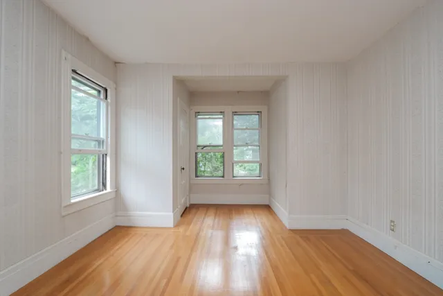 $1,700 | 61 Washington Road, Unit 2, Springfield, MA 01108