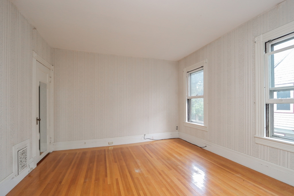 61 Washington Road, Unit 2 Springfield, MA 01108 - Photo 25 of 40