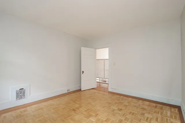 $1,700 | 61 Washington Road, Unit 2, Springfield, MA 01108