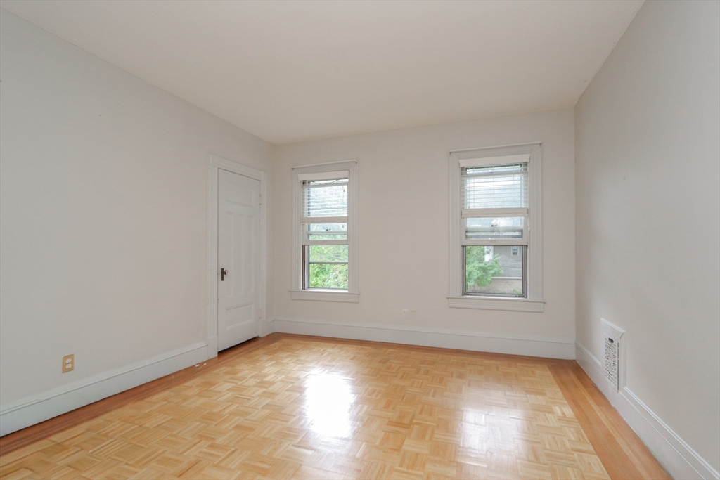 61 Washington Road, Unit 2 Springfield, MA 01108 - Photo 28 of 40