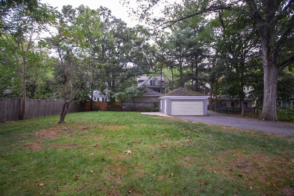 61 Washington Road, Unit 2 Springfield, MA 01108 - Photo 34 of 40