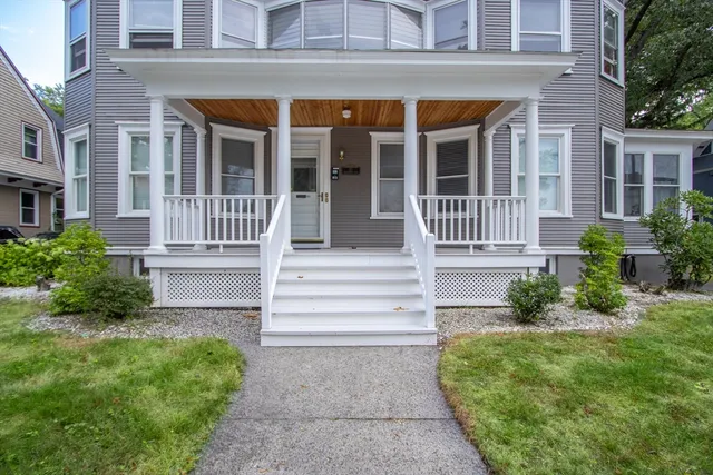 $1,700 | 61 Washington Road, Unit 2, Springfield, MA 01108