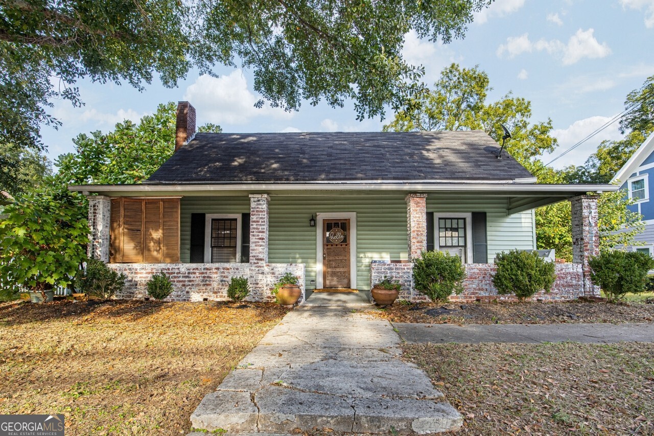 207 Confederate Avenue Dallas, GA 30132 - Photo 1 of 1