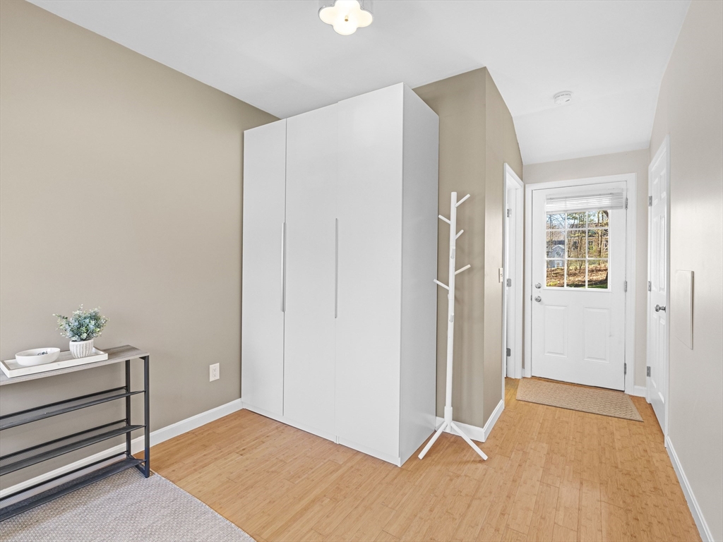 6 Granger Road Westborough, MA 01581 - Photo 5 of 39 Gallery Image 5