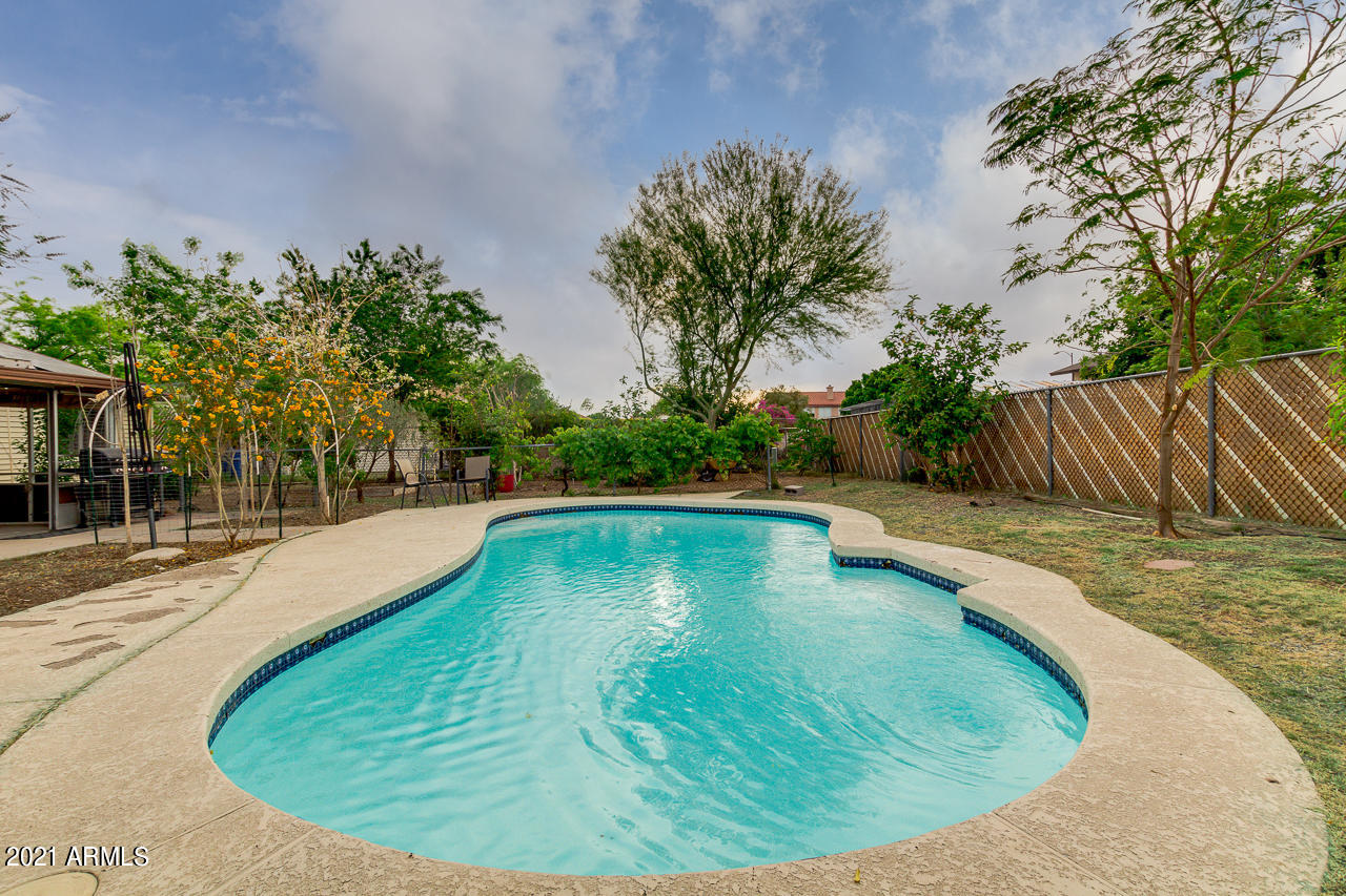 3844 West Bloomfield Road Phoenix, AZ 85029 - Photo 38 of 45 38-Bloomfield