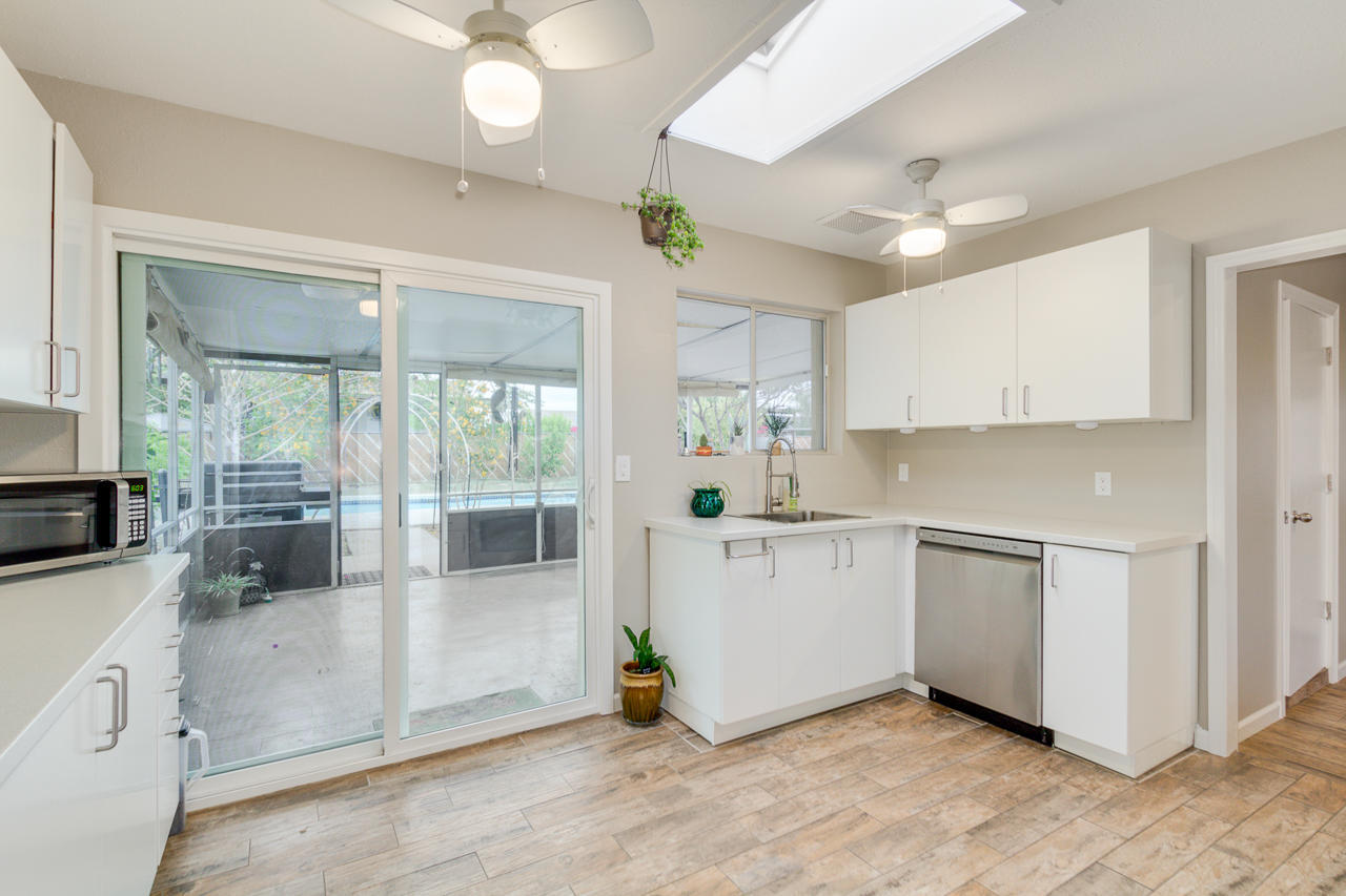 3844 West Bloomfield Road Phoenix, AZ 85029 - Photo 10 of 45 10-Bloomfield