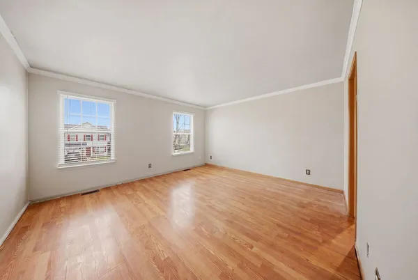 $315,000 | 688 Shannon Drive, Romeoville, IL 60446