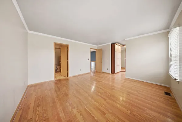 $315,000 | 688 Shannon Drive, Romeoville, IL 60446