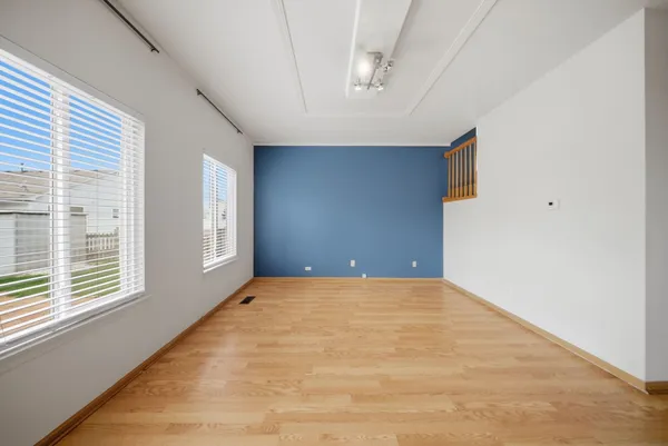 $315,000 | 688 Shannon Drive, Romeoville, IL 60446