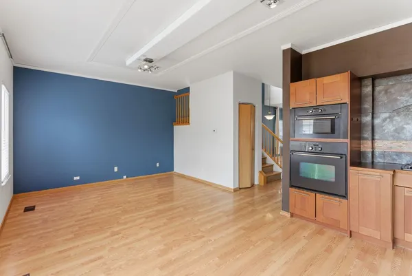 $315,000 | 688 Shannon Drive, Romeoville, IL 60446