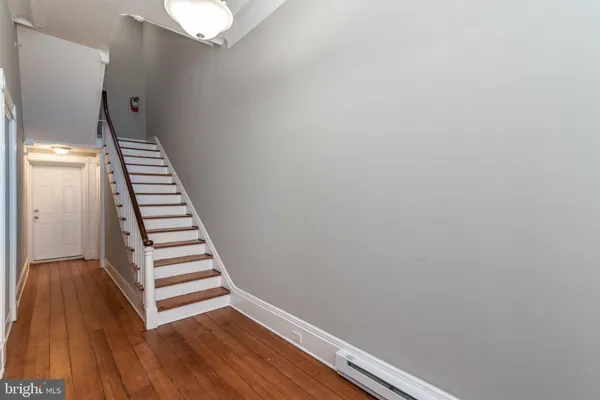 $1,299 | 108 West Saratoga Street, Unit 2, Baltimore, MD 21201