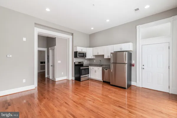 $1,299 | 108 West Saratoga Street, Unit 2, Baltimore, MD 21201