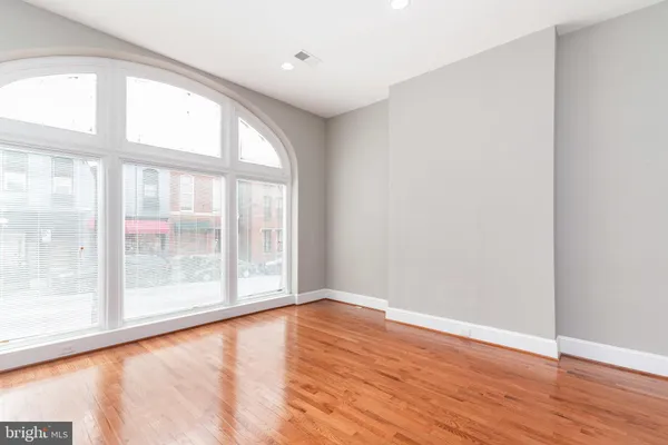 $1,299 | 108 West Saratoga Street, Unit 2, Baltimore, MD 21201