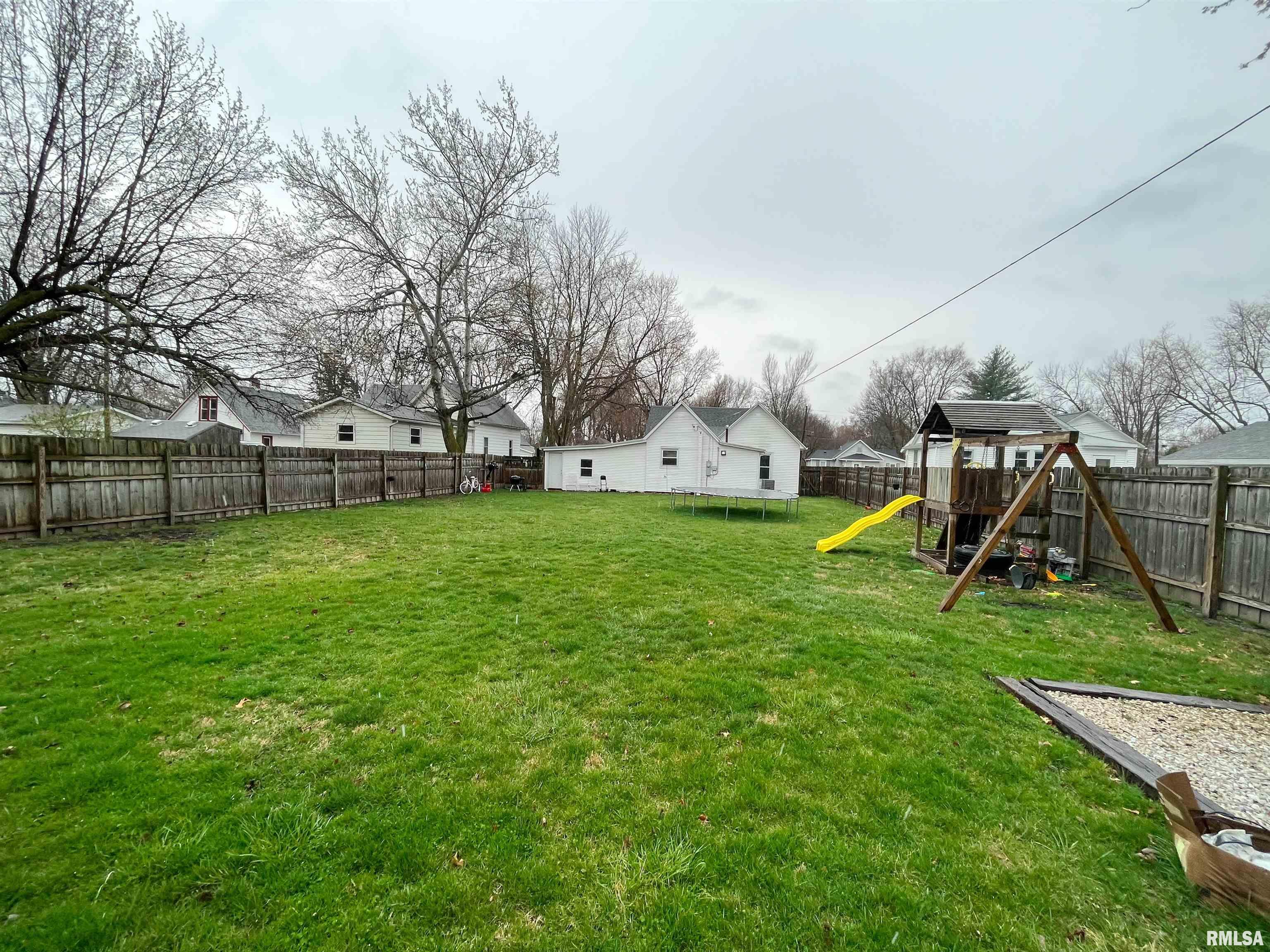 808 West Jefferson Street Macomb, IL 61455 - Photo 2 of 11