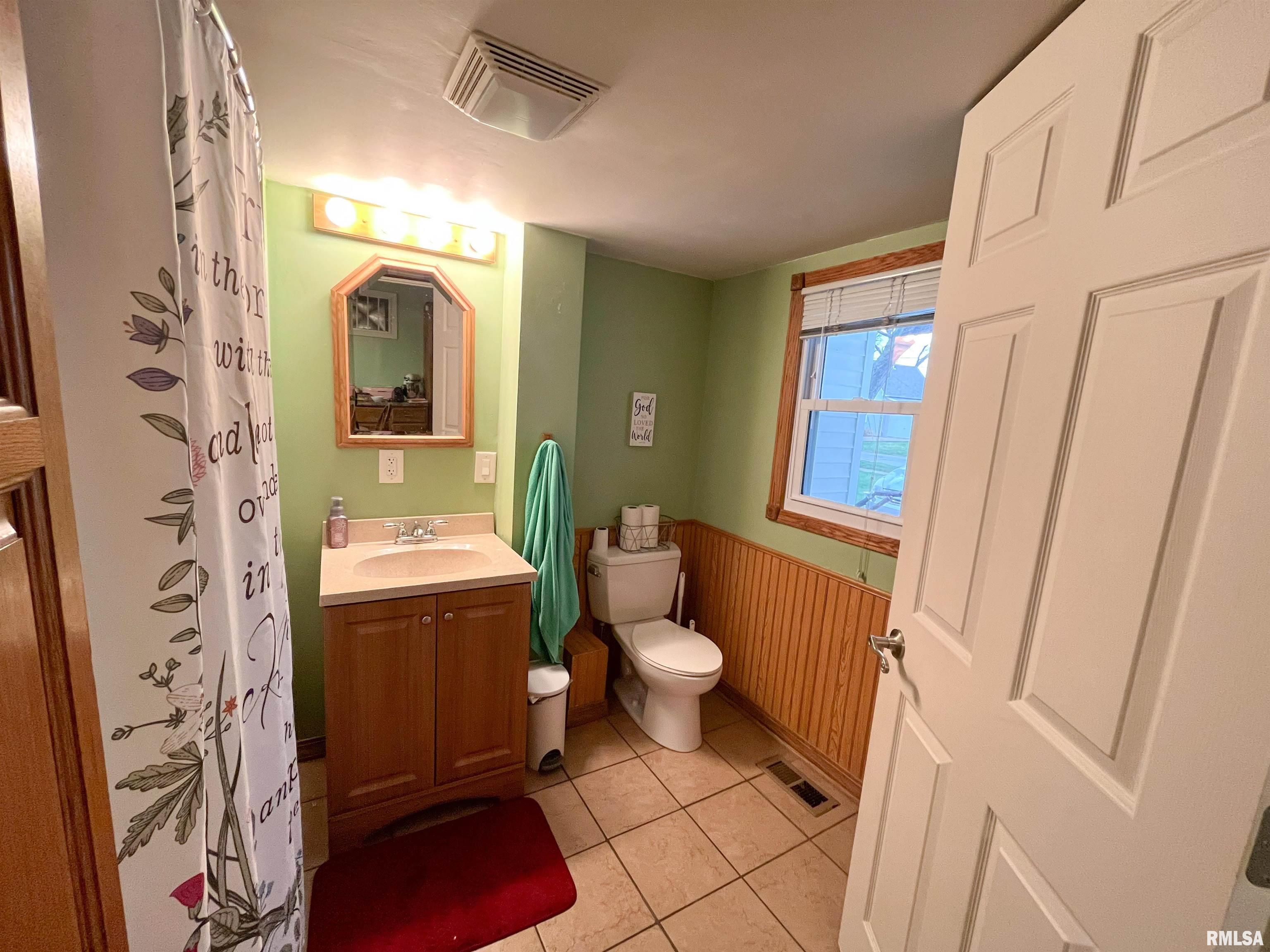 808 West Jefferson Street Macomb, IL 61455 - Photo 6 of 11