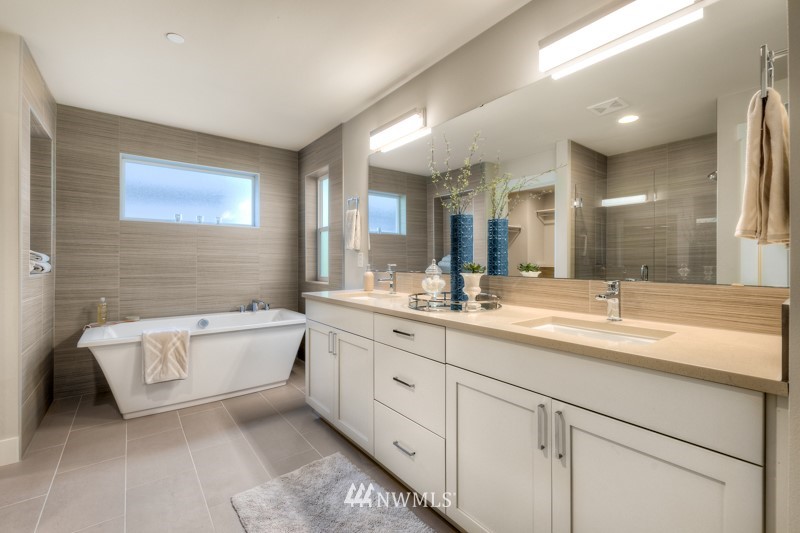 22265 9th Drive Southeast, Unit 10S Bothell, WA 98021 - Photo 14 of 25 Gallery Image 14