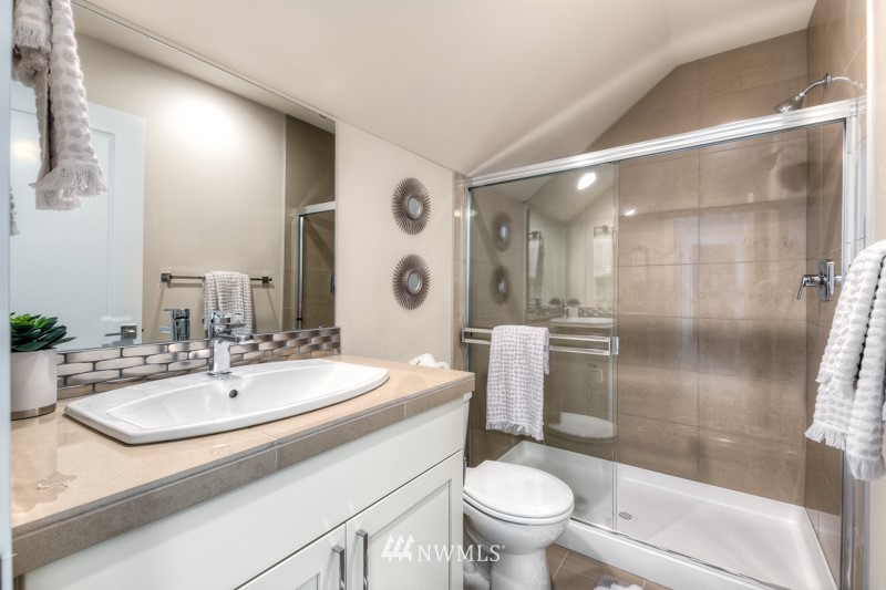 22265 9th Drive Southeast, Unit 10S Bothell, WA 98021 - Photo 22 of 25 Gallery Image 22