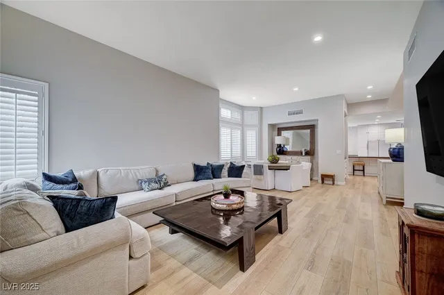 $849,999 | 9339 Desert Heat Avenue, Las Vegas, NV 89178