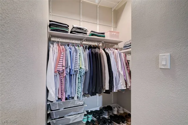 $849,999 | 9339 Desert Heat Avenue, Las Vegas, NV 89178