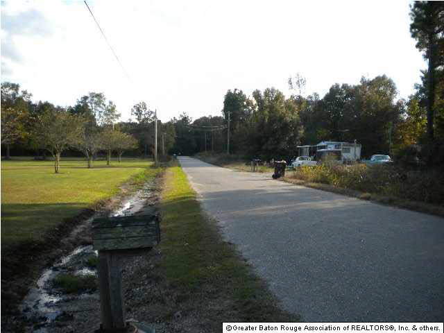 Ae-c Webb Road Denham Springs, LA 70706 - Photo 4 of 9 Gallery Image 4