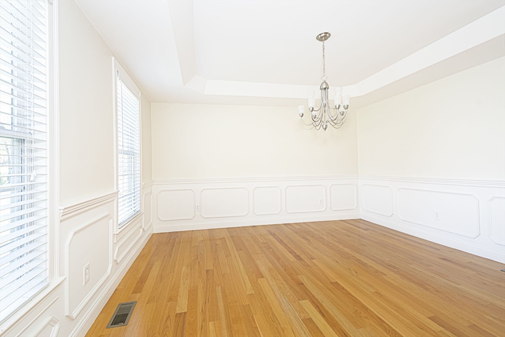 28 Rosedale Avenue Shrewsbury, MA 01545 - Photo 11 of 42 Gallery Image 11