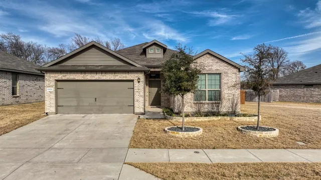 $330,000 | 9224 Red Brush Trail, Fort Worth, TX 76131