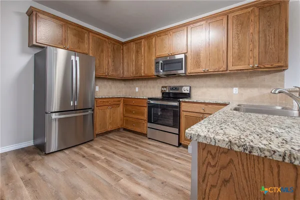 $1,675 | 2351 South Wall Street, Belton, TX 76513