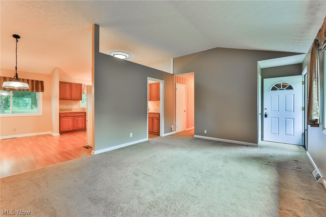 9371 Ledge Acres Road Macedonia, OH 44056 - Photo 3 of 35 Gallery Image 3