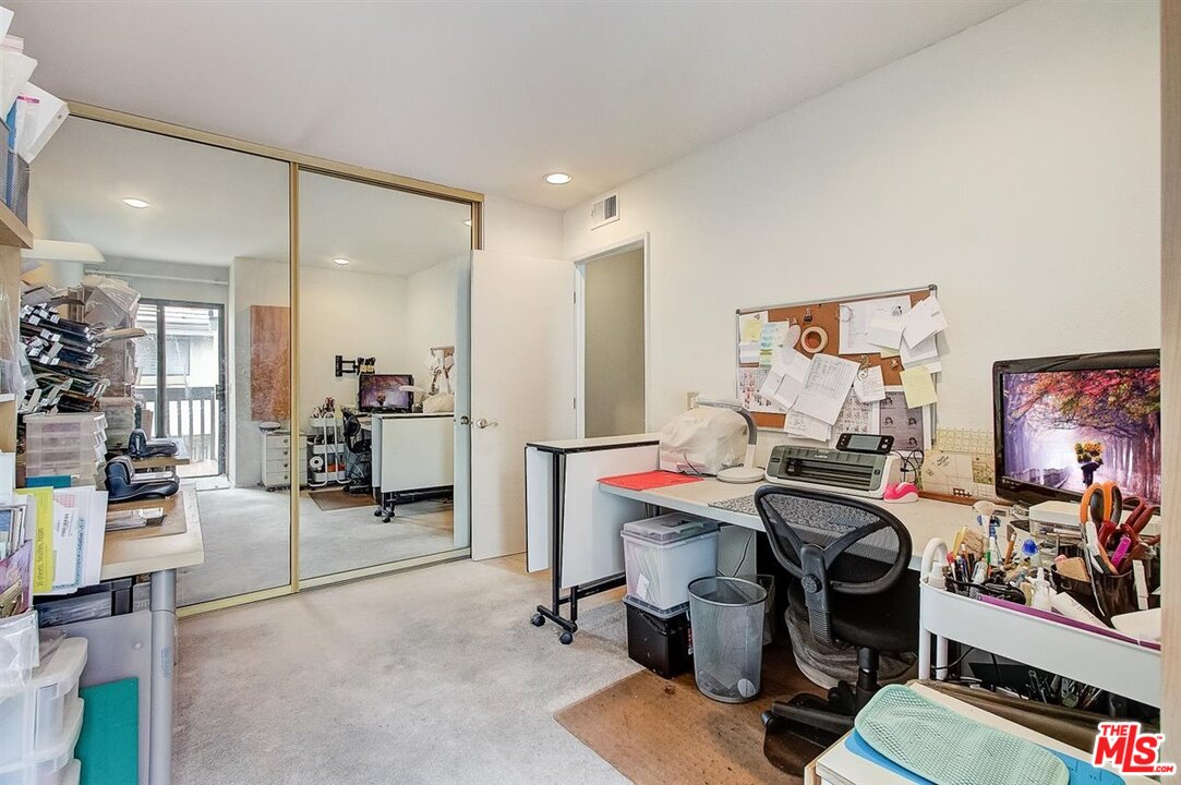 5103 Wilderness Lane Culver City, CA 90230 - Photo 20 of 36