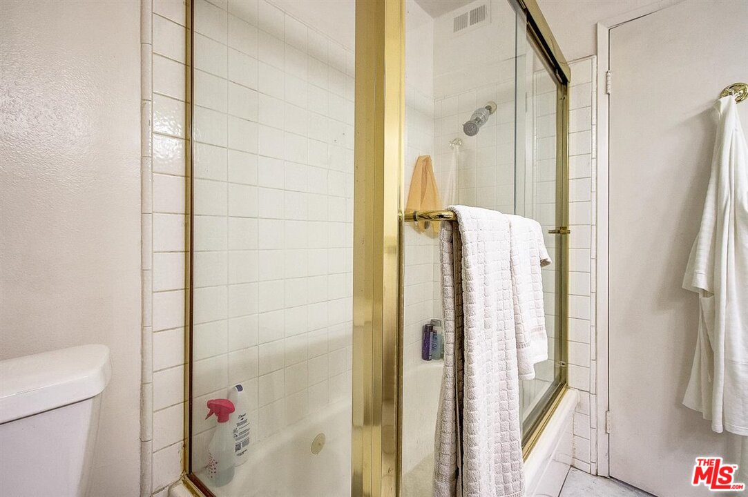 5103 Wilderness Lane Culver City, CA 90230 - Photo 24 of 36