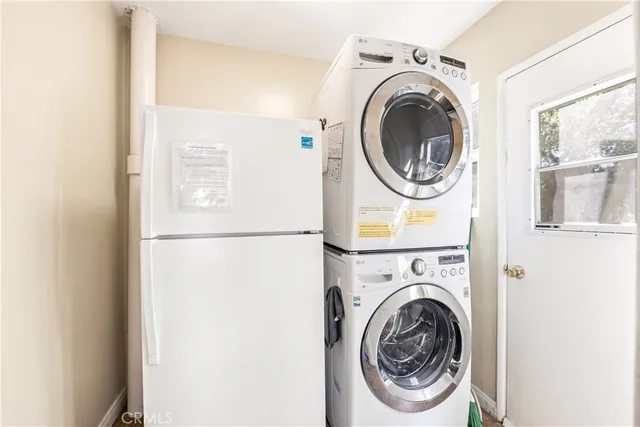 $2,950 | 9301 Notre Dame Avenue, Chatsworth, CA 91311