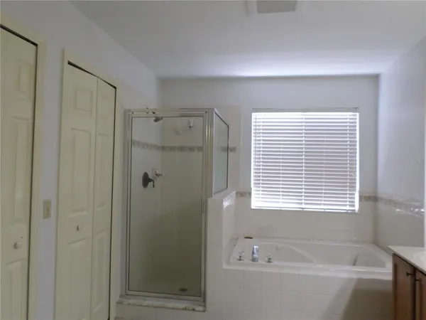$4,000 | 19407 Sandy Springs Circle, Lutz, FL 33558